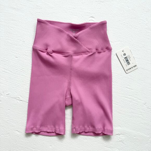Year Of Ours True Pink Ribbed Crossover Waist Biker Shorts, Size Small - Picture 1 of 6